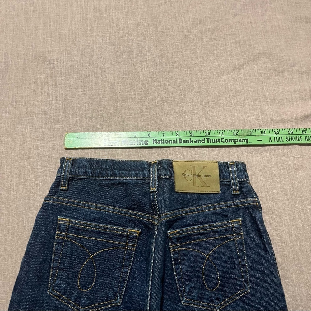 Pristine Vintage 90s Calvin Klein Jeans Slim Straight Leg Dark Wash Size 4 CK - Picture 8 of 8
